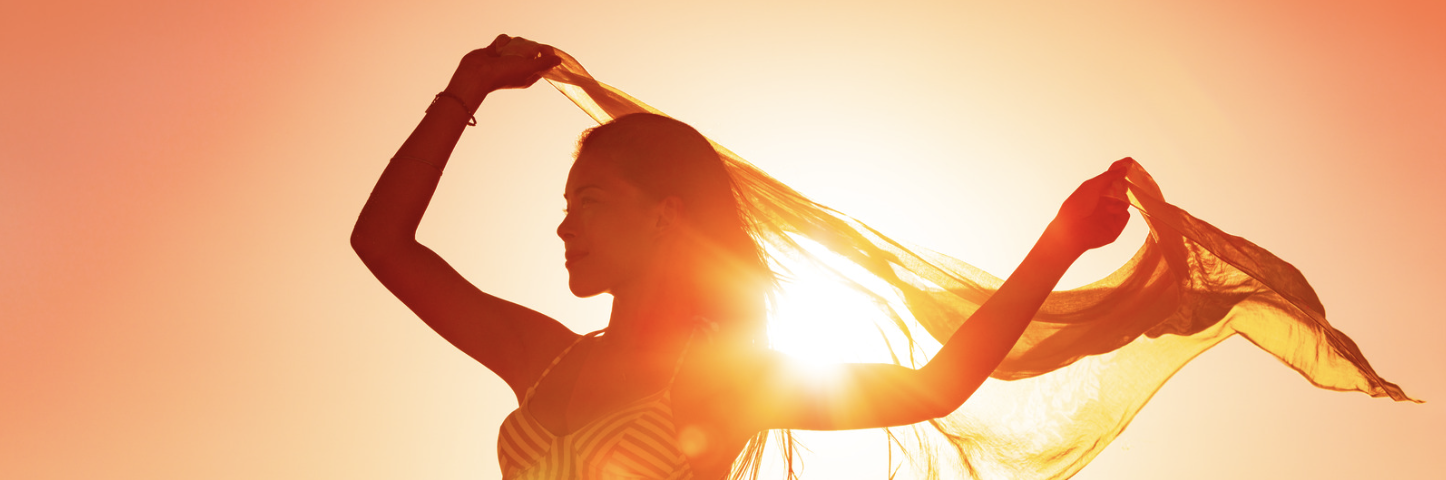 Nature’s Secrets To Glowing Skin & Lustrous Hair Under The Summer Sun